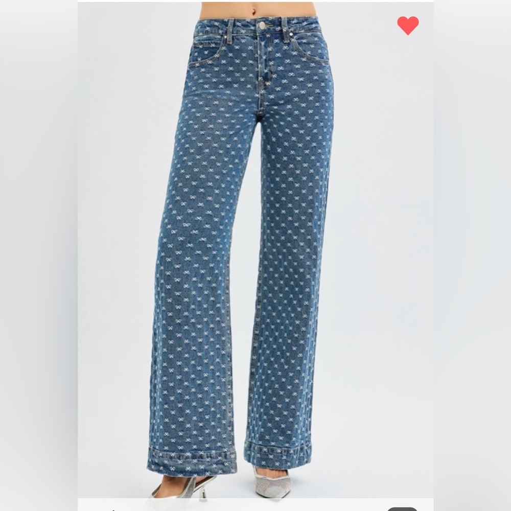 949. Ribbonette, wide leg bow embroidered jeans, various sizes